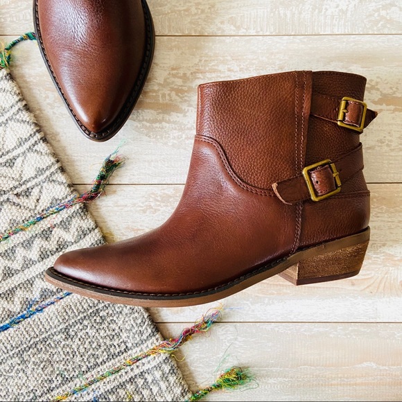 NWT Lucky Brand Caelyn Brown Leather Buckle Bootie - Picture 1 of 10
